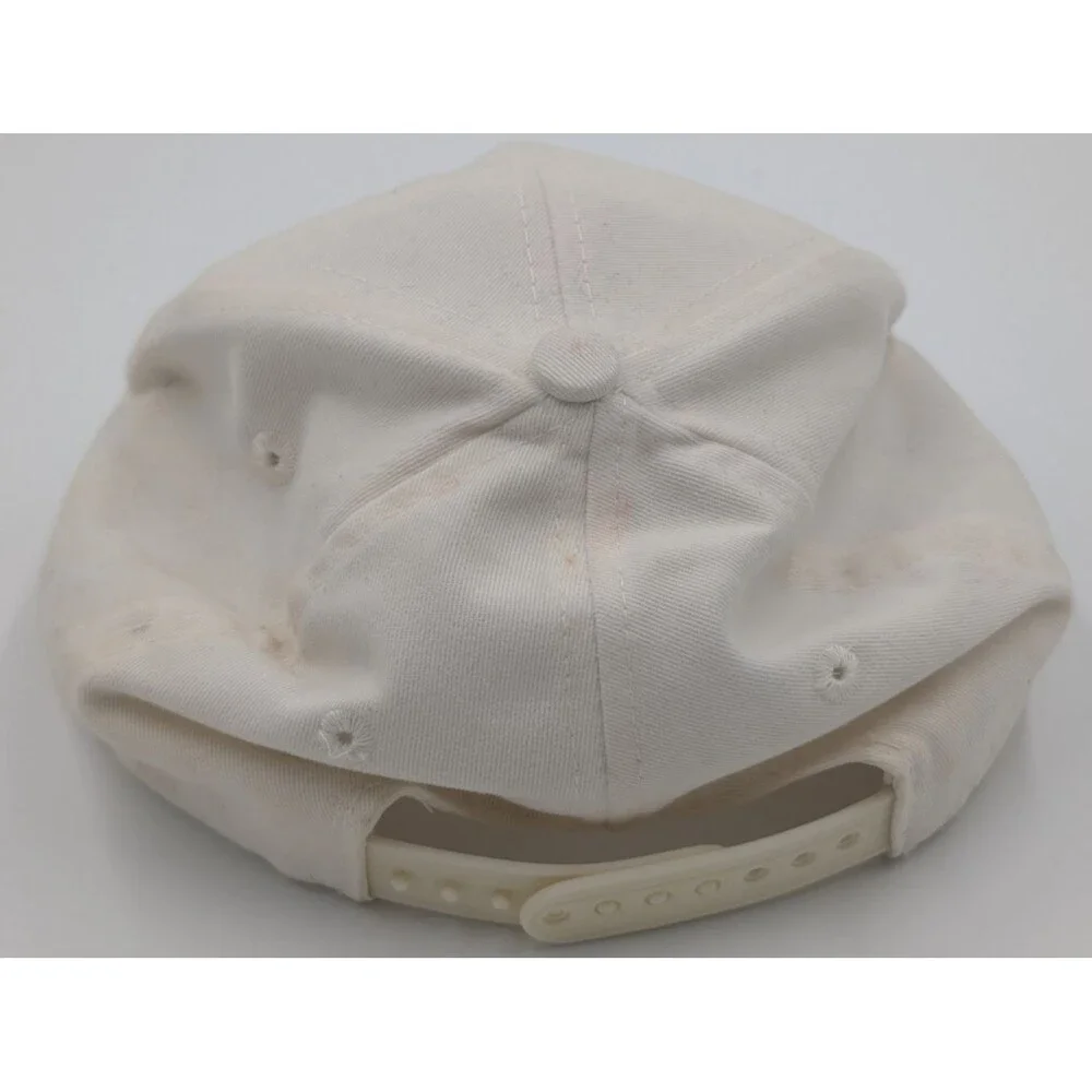 Authentic GAP Women’s White Hat Cap  Snapback Size Medium